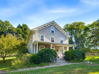 320 NANTMEAL ROAD, GLENMOORE, PA 19343