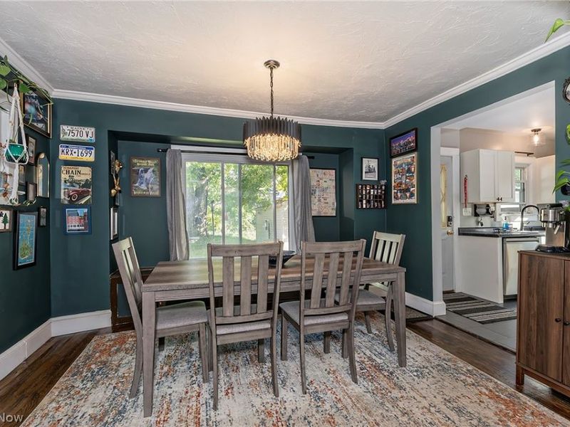3854 Brookside Boulevard, Cleveland, OH 44111 Photo 13