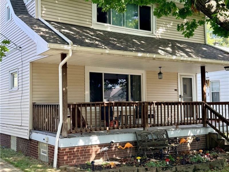 3854 Brookside Boulevard, Cleveland, OH 44111 Photo 41