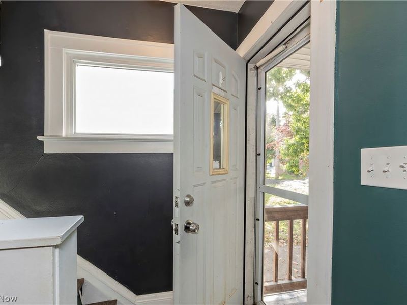 3854 Brookside Boulevard, Cleveland, OH 44111 Photo 8