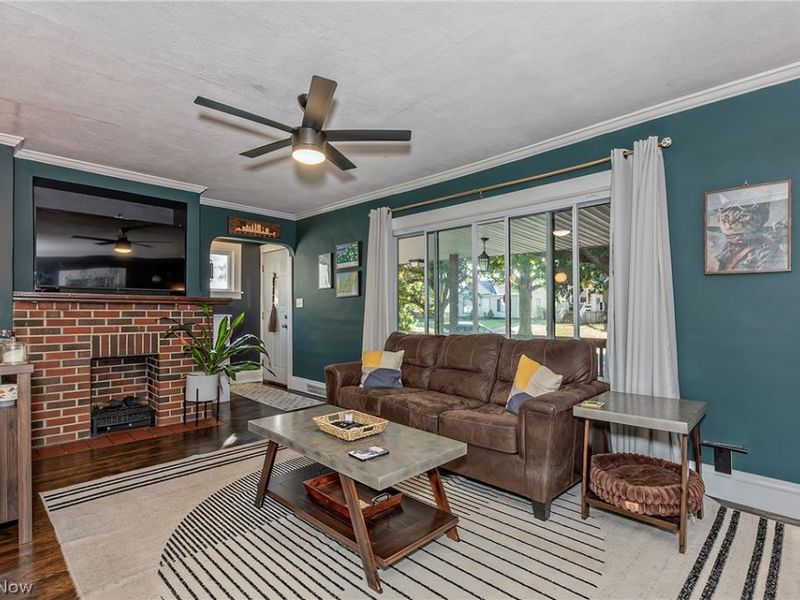 3854 Brookside Boulevard, Cleveland, OH 44111 Photo 8