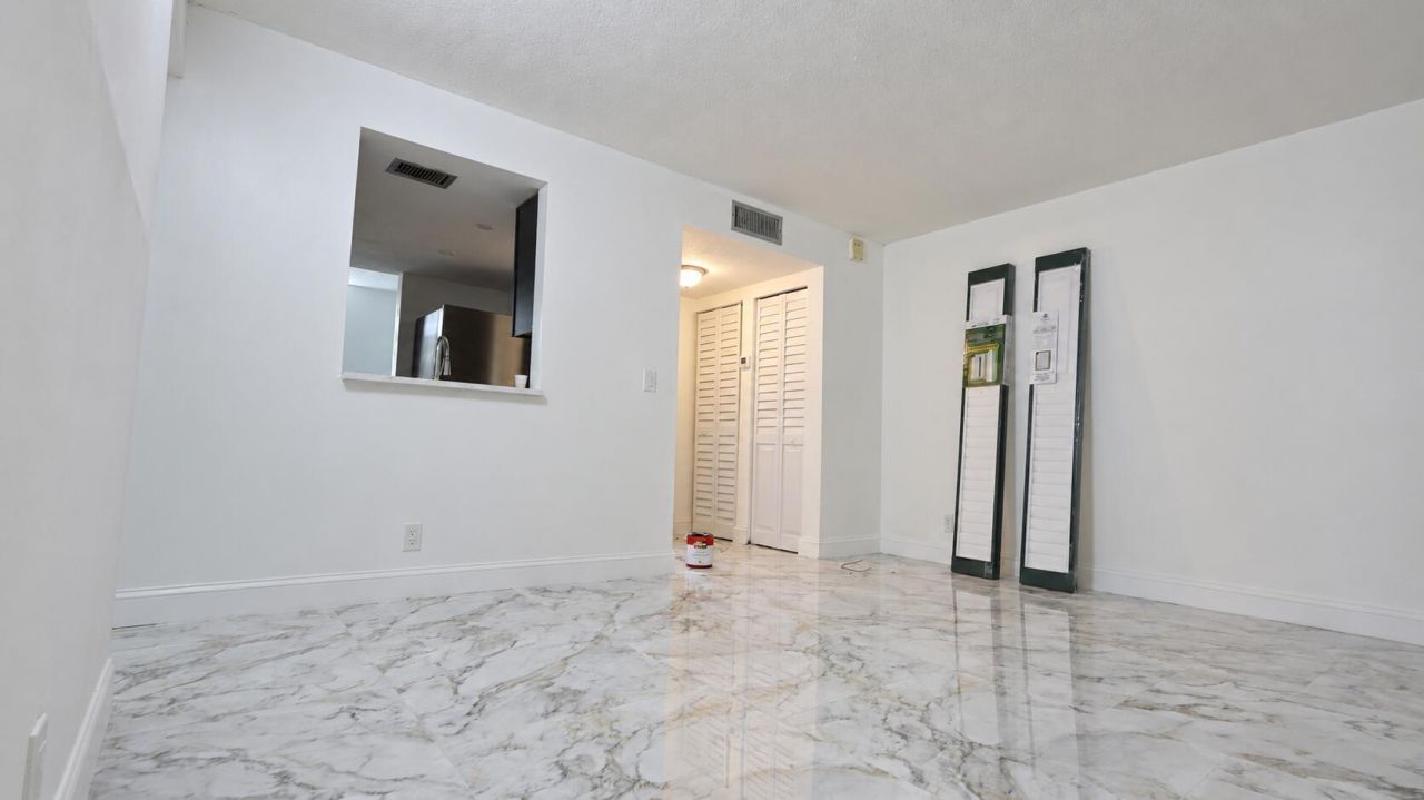 1050 NW 80th Avenue, Unit 102, Margate, FL 33063 Photo