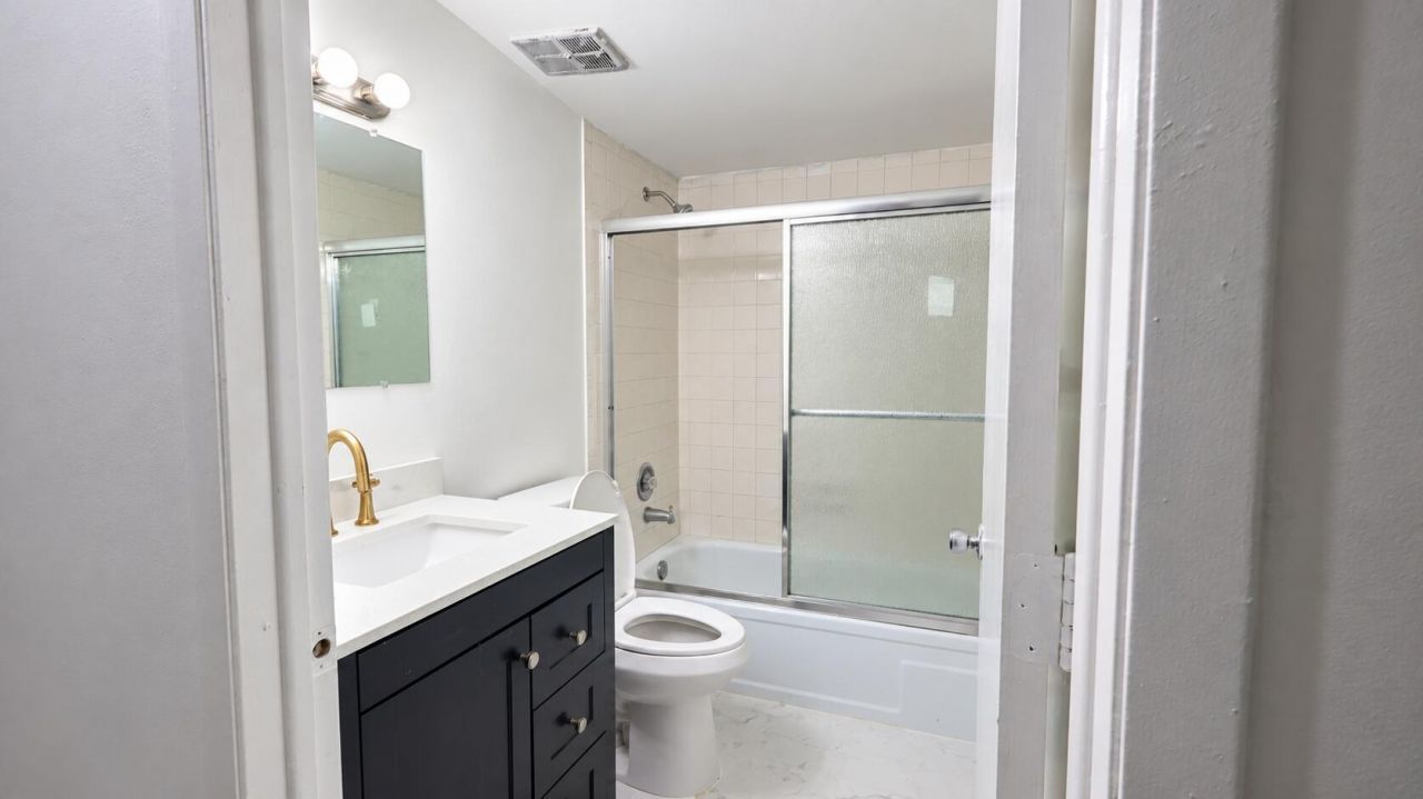 1050 NW 80th Avenue, Unit 102, Margate, FL 33063 Photo