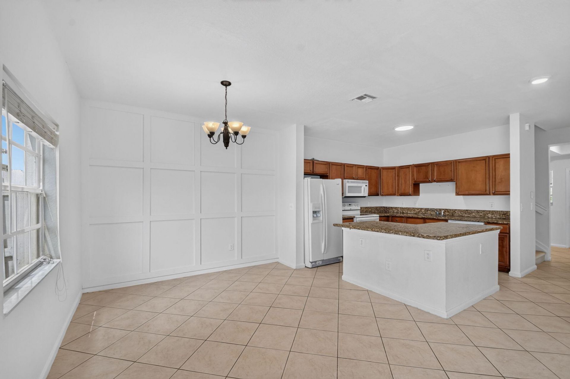 4102 Emerald Vista, Unit 4102, Lake Worth, FL 33461 Photo