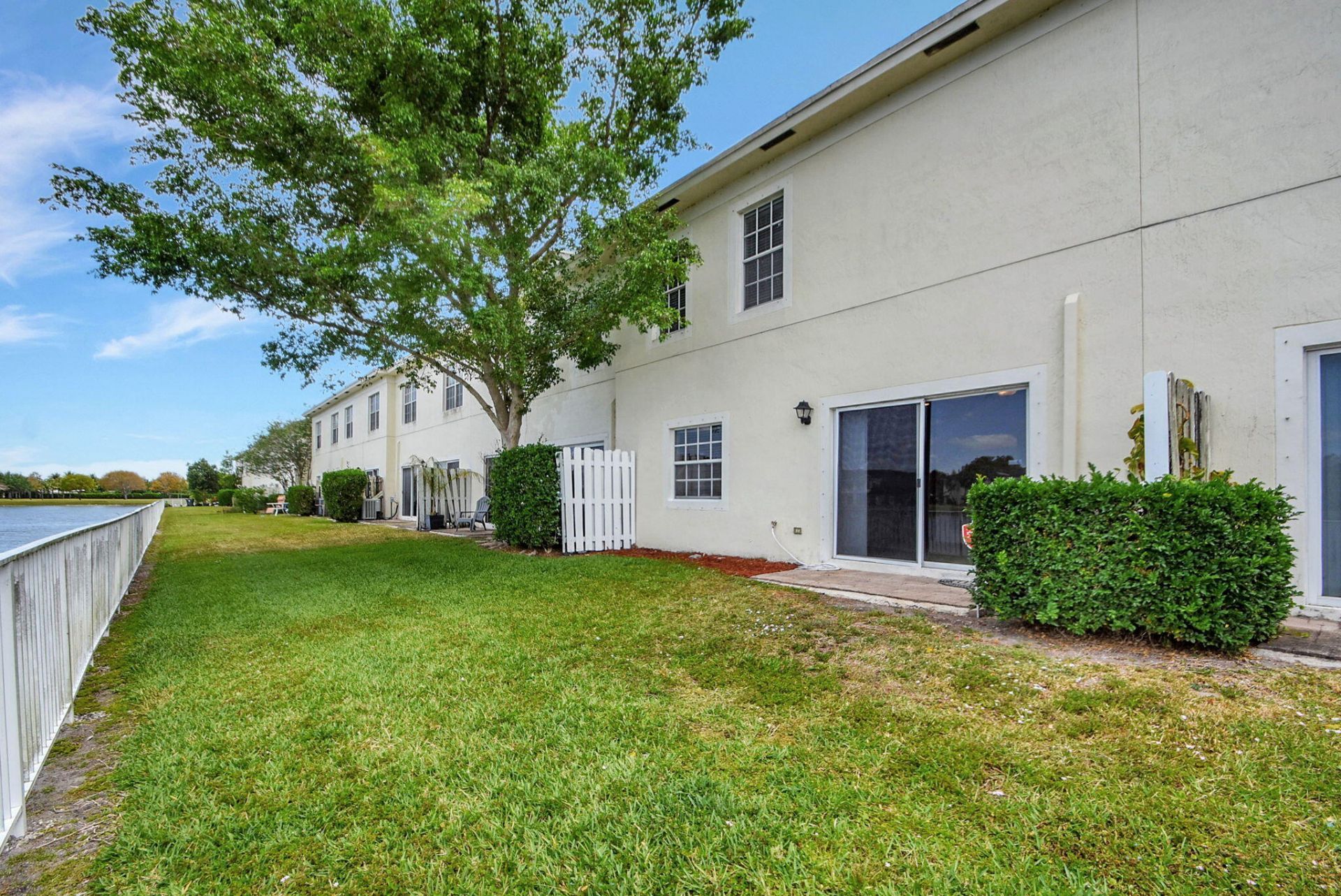 4102 Emerald Vista, Unit 4102, Lake Worth, FL 33461 Photo