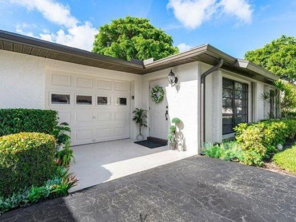 4948 Equestrian Circle, Unit B, Boynton Beach, FL 33436