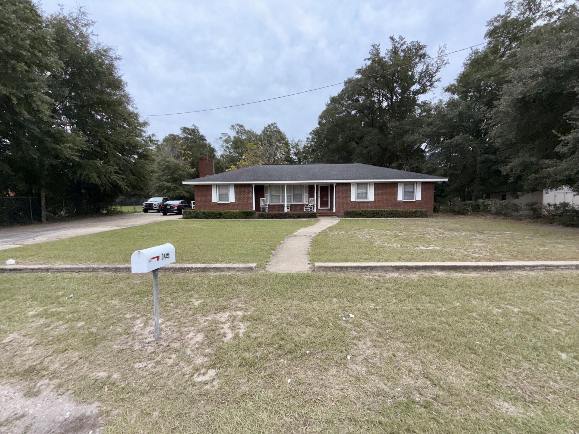 1125 4th Avenue Photo 2