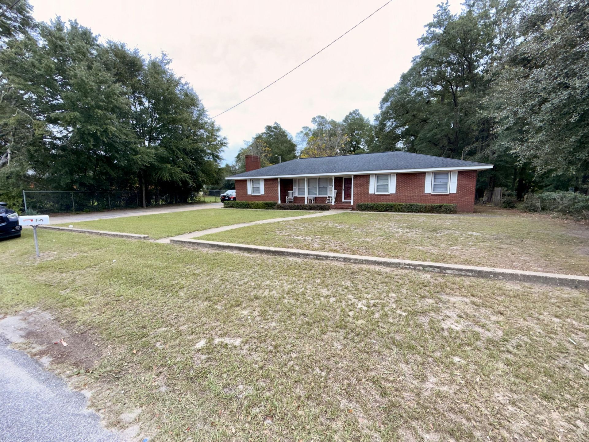 1125 4th Avenue Photo 3