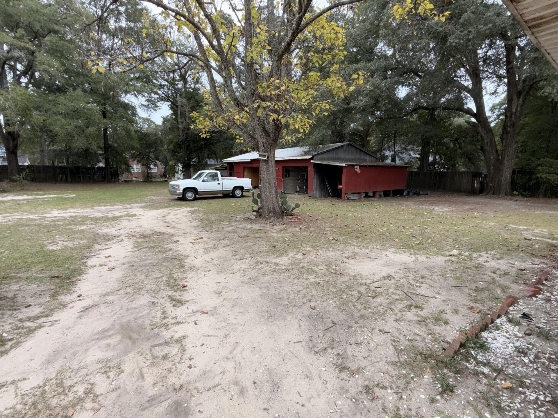 1125 4th Avenue Photo 6