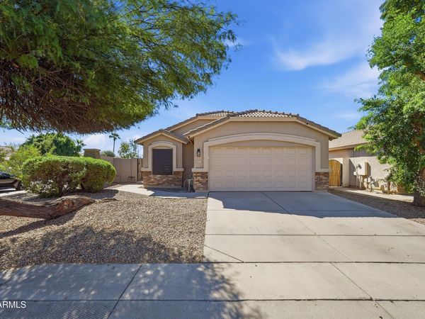 8711 E NIDO Avenue, Mesa, AZ 85209