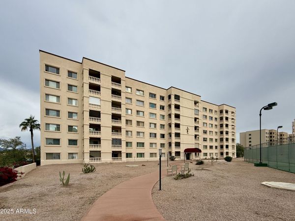 7930 E CAMELBACK Road, Unit 709, Scottsdale, AZ 85251