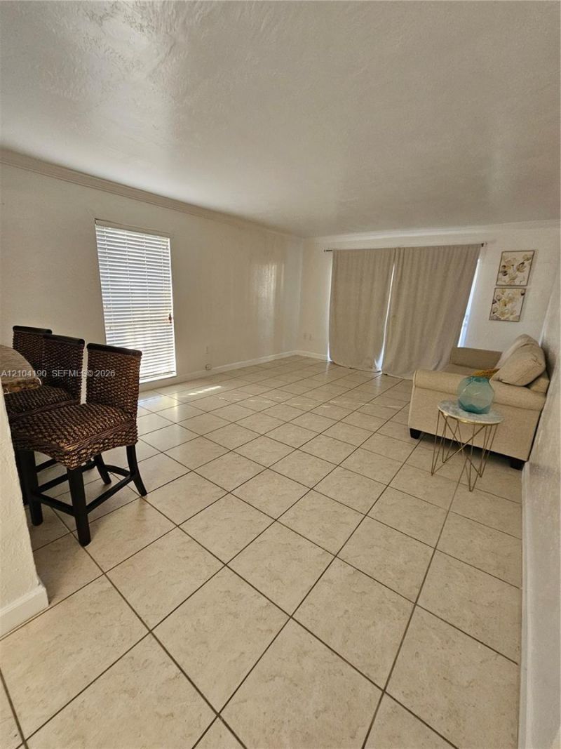 6900 N Kendall Dr , Unit A102, Pinecrest, FL 33156 Photo