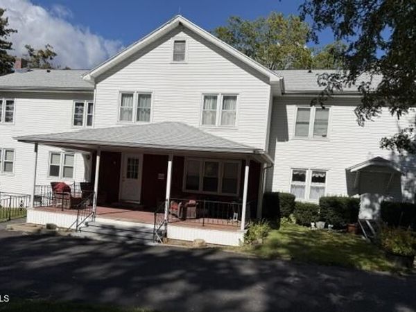 6656 St Rte 32, Greenville, NY 12083
