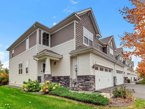 4366 Corn Silk Lane, Woodbury, MN 55129
