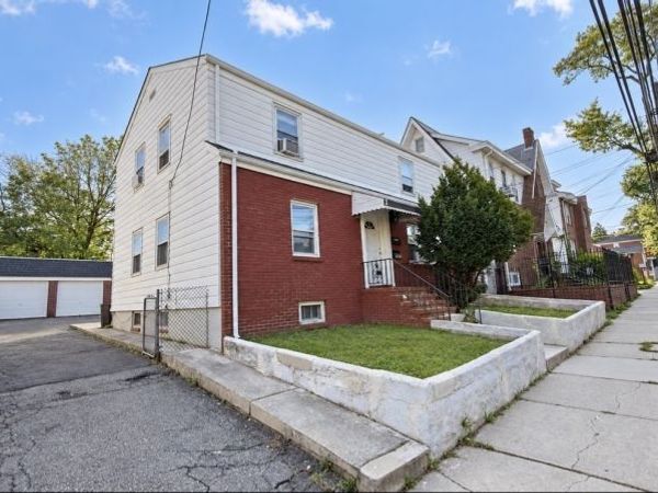 98 Mount Vernon Pl, Unit 1, Newark, NJ 07106