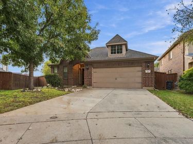 3520 Welsh Court, Fort Worth, TX 76244