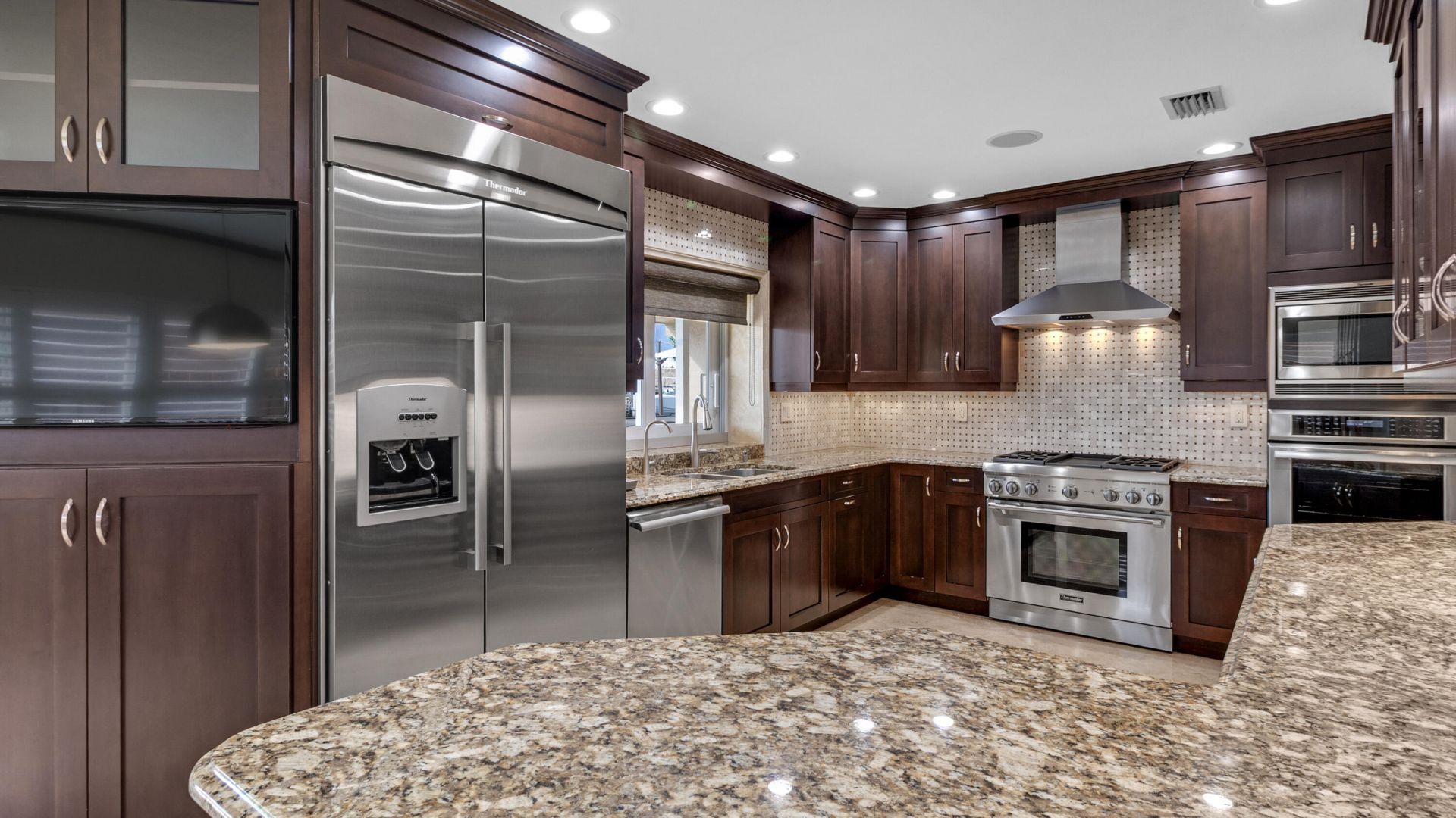 750 SE 7th Avenue, Pompano Beach, FL 33060 Photo