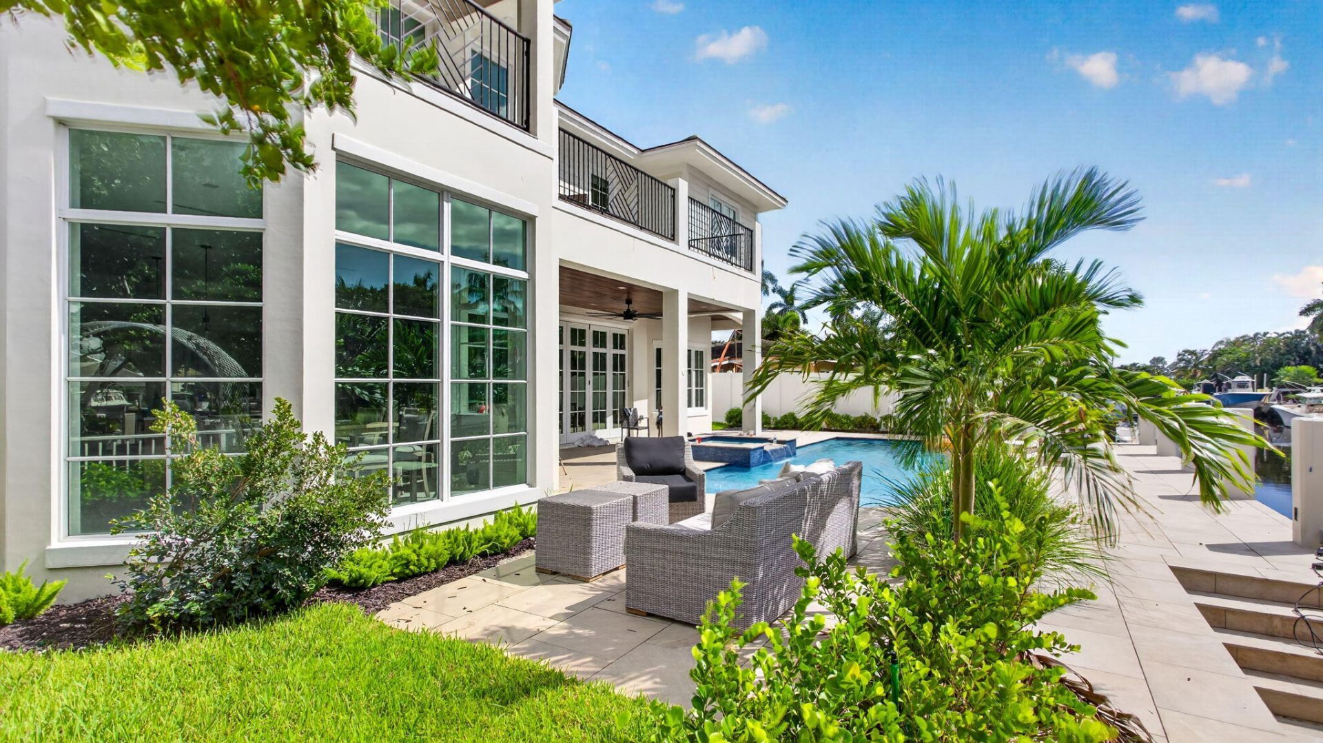 310 SE 9th Court, Pompano Beach, FL 33060 Photo