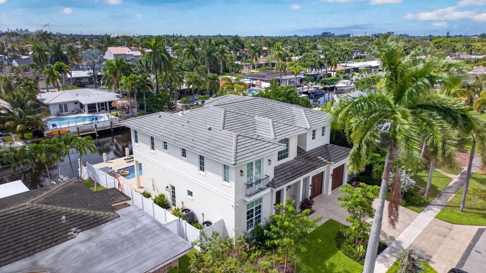 310 SE 9th Court, Pompano Beach, FL 33060 Photo