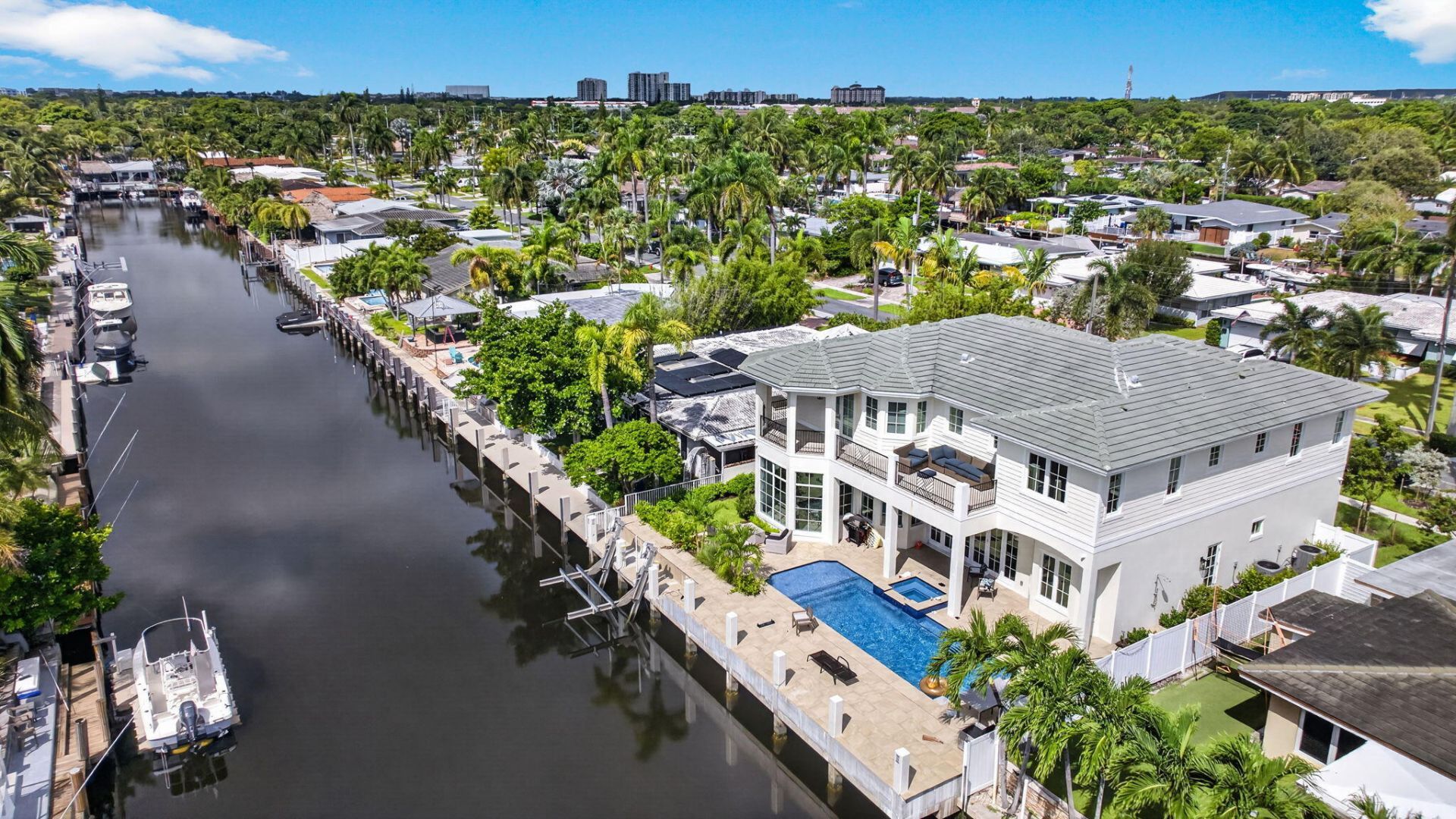 310 SE 9th Court, Pompano Beach, FL 33060 Photo