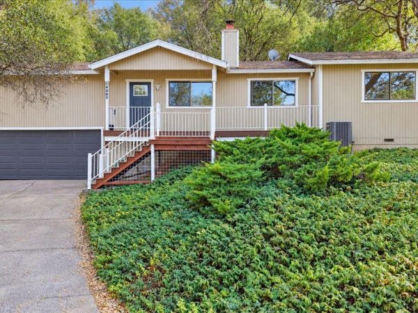 14307 Lodgepole Dr, Penn Valley, CA 95946