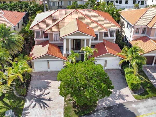 7846 SW 195th St , Cutler Bay, FL 33157