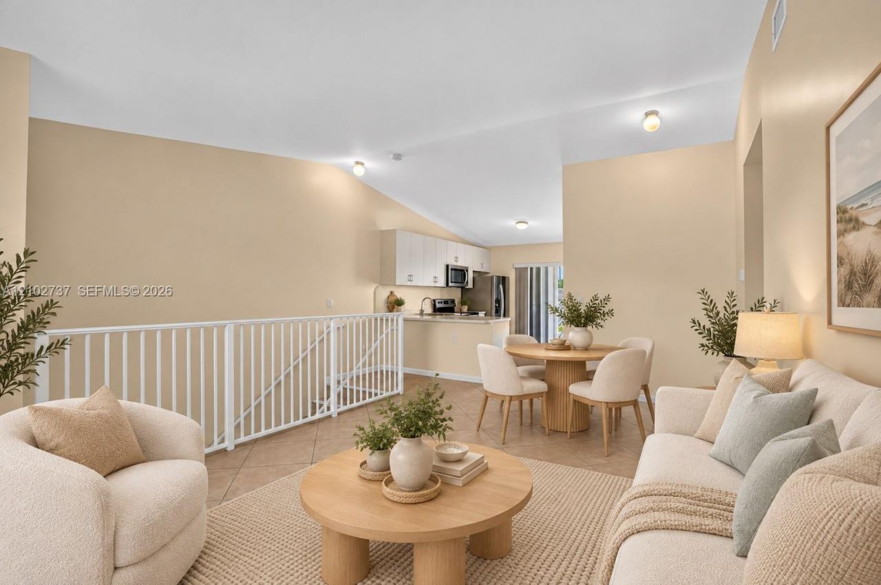 6989 W 36th Ave , Unit 202, Hialeah, FL 33018 Photo