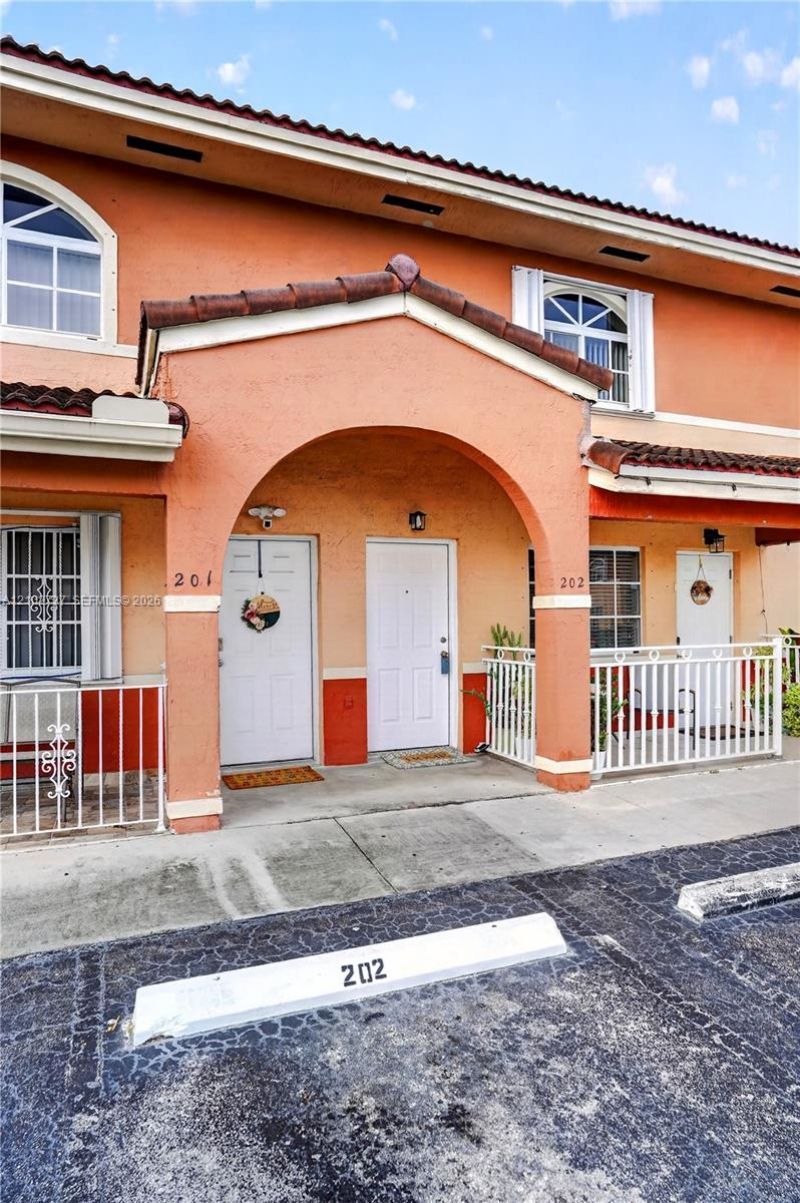 6989 W 36th Ave , Unit 202, Hialeah, FL 33018 Photo