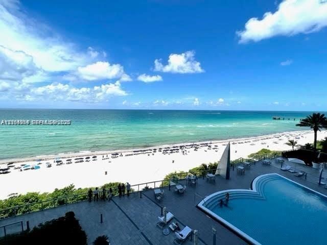 17121 Collins Ave, Unit 907, Sunny Isles Beach, FL 33160 Photo