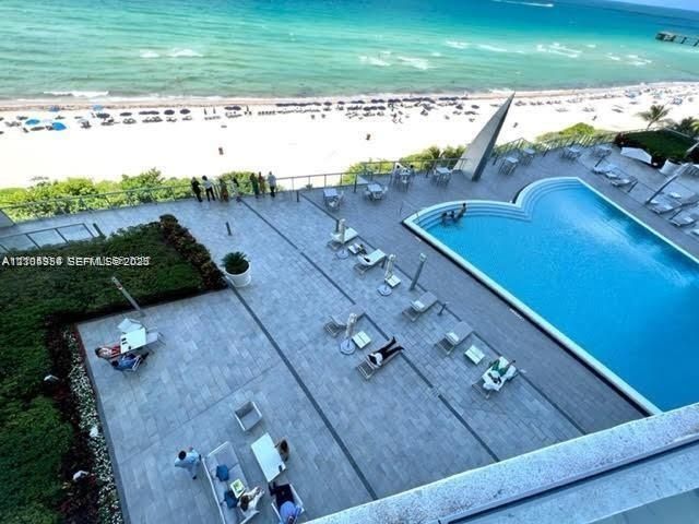 17121 Collins Ave, Unit 907, Sunny Isles Beach, FL 33160 Photo