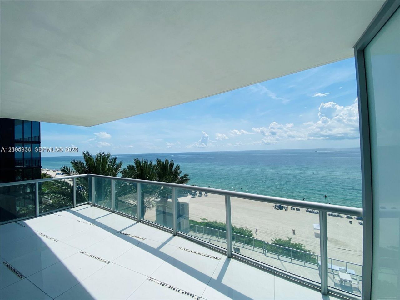 17121 Collins Ave, Unit 907, Sunny Isles Beach, FL 33160 Photo