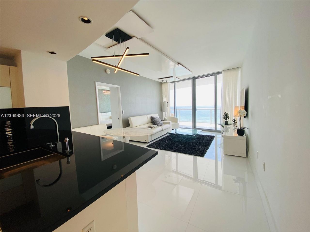 17121 Collins Ave, Unit 907, Sunny Isles Beach, FL 33160 Photo