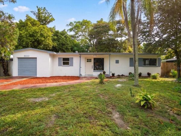6810 DR MARTIN LUTHER KING JR STREET N, ST PETERSBURG, FL 33702