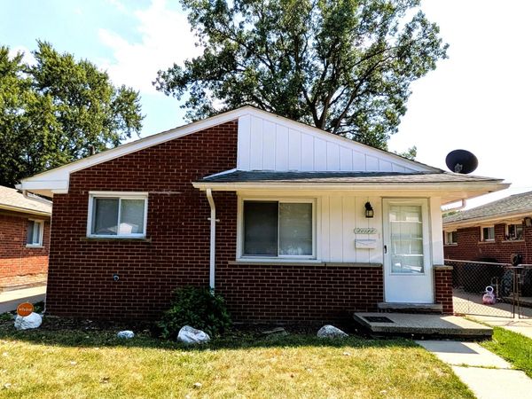 30185 Hazelwood Street, Inkster, MI 48141