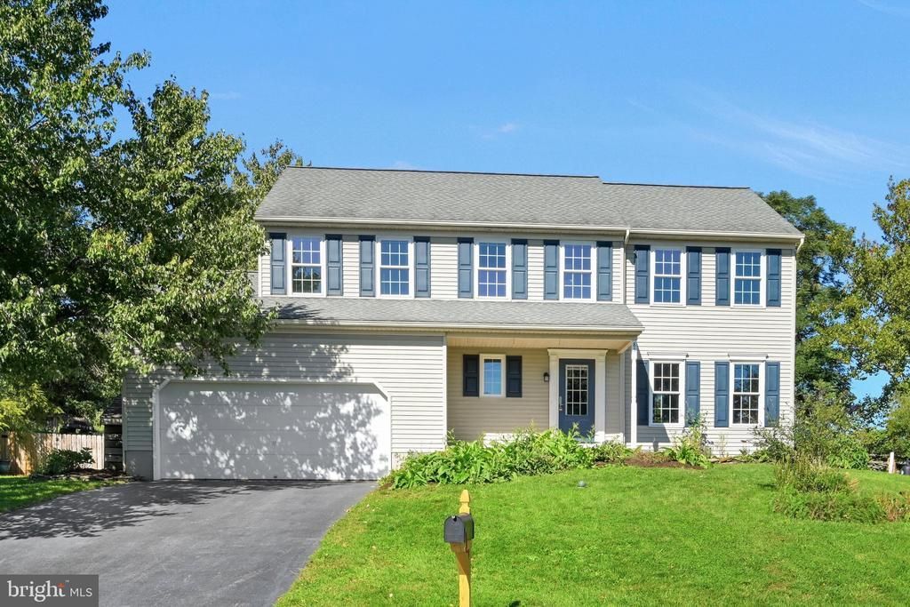 85 VILLAGE SPRING LANE , REINHOLDS, PA 17569