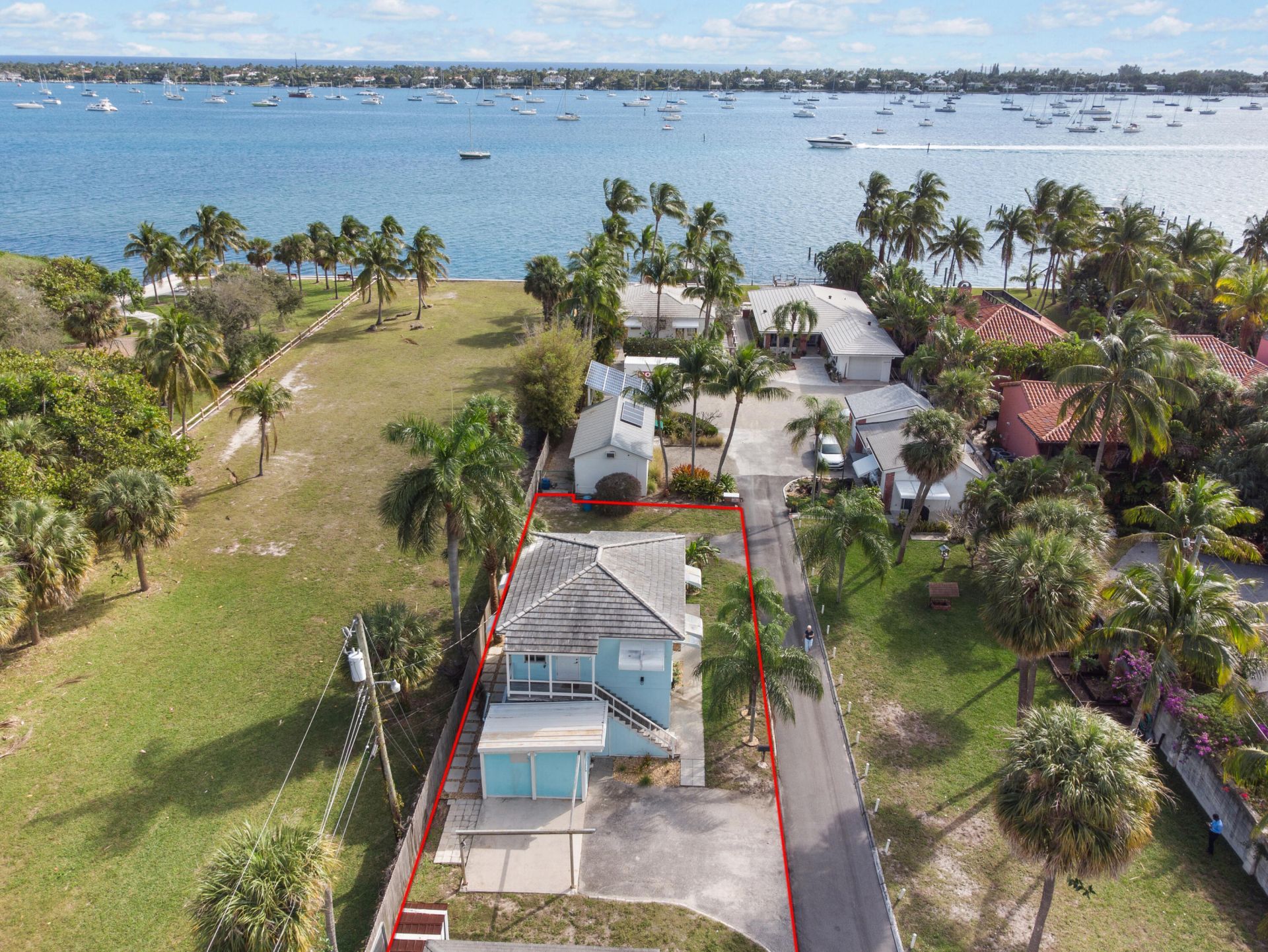 4916 N Flagler Drive, Unit B (upper), West Palm Beach, FL 33407 Main Photo