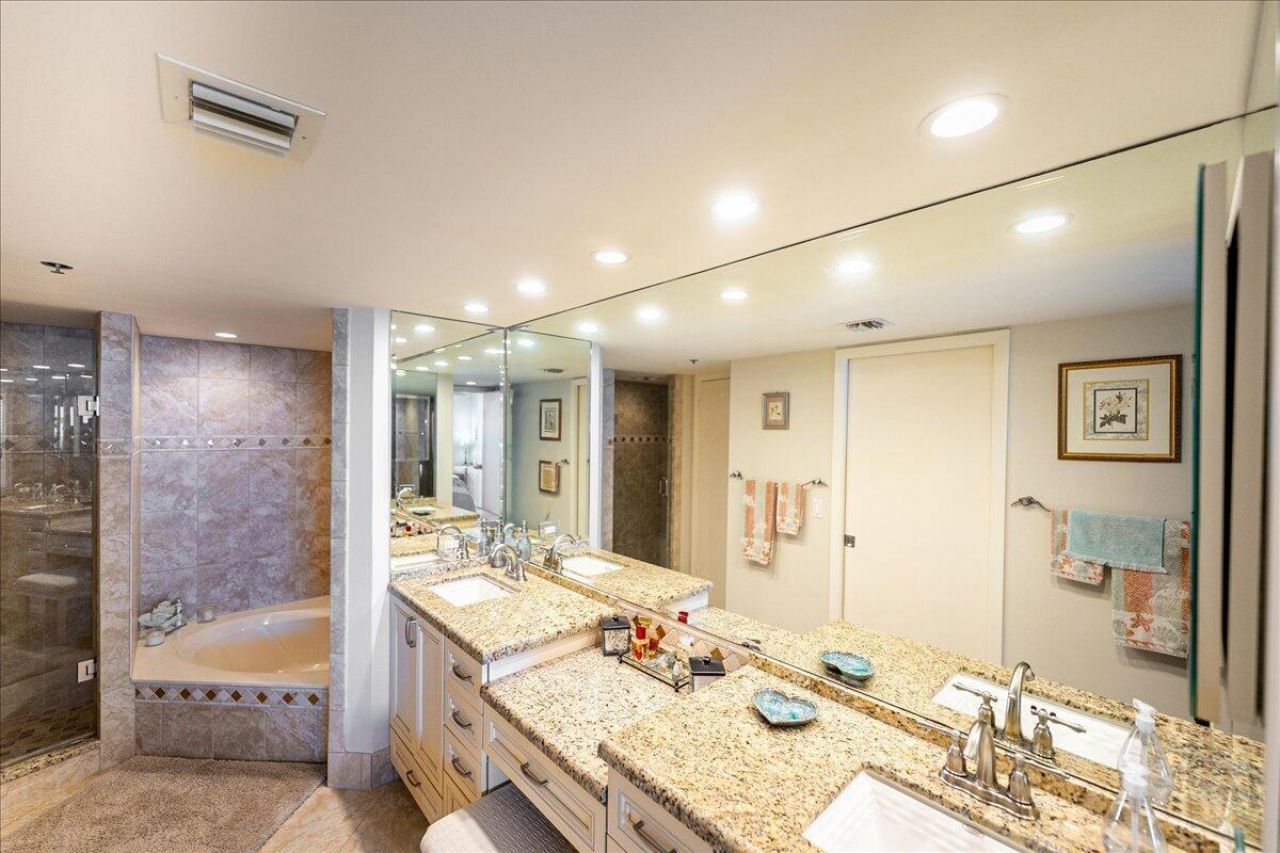 9950 S Ocean Drive, Unit 604, Jensen Beach, FL 34957 Photo
