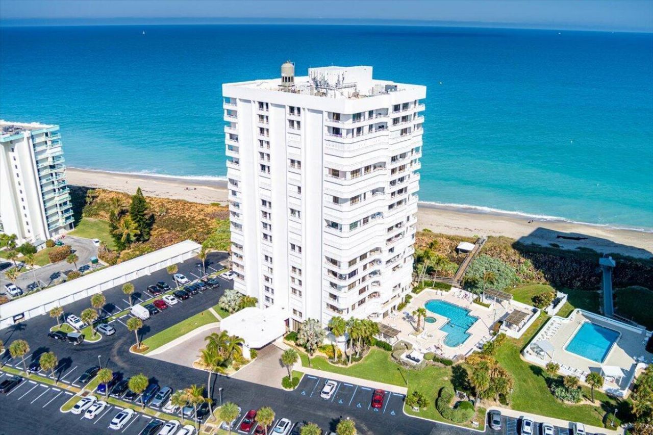 9950 S Ocean Drive, Unit 604, Jensen Beach, FL 34957 Photo