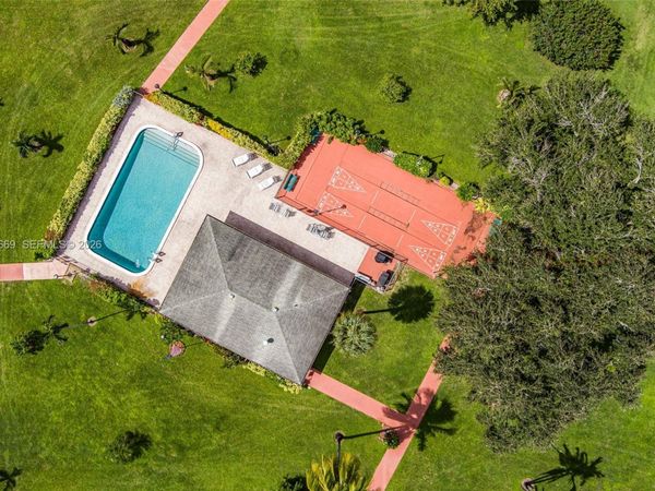 5300 Washington St, Unit H137, Hollywood, FL 33021