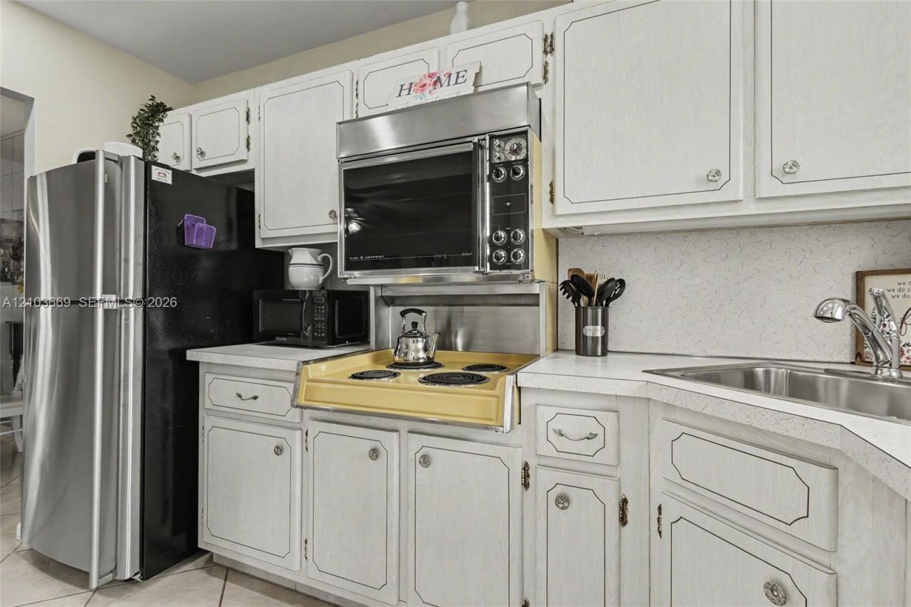 5300 Washington St, Unit H137, Hollywood, FL 33021 Photo