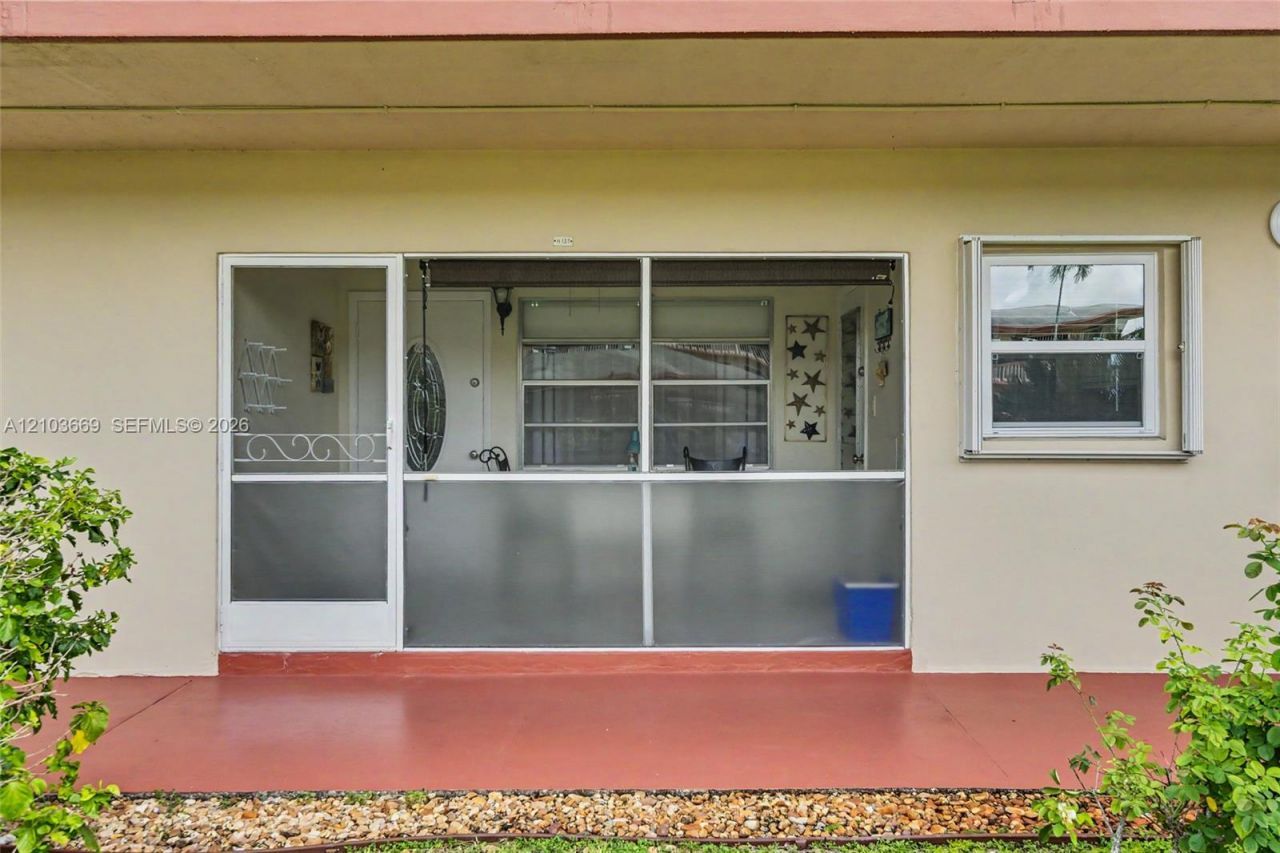 5300 Washington St, Unit H137, Hollywood, FL 33021 Photo