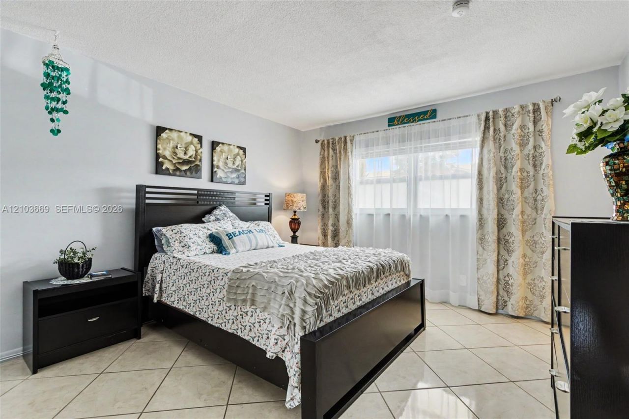 5300 Washington St, Unit H137, Hollywood, FL 33021 Photo