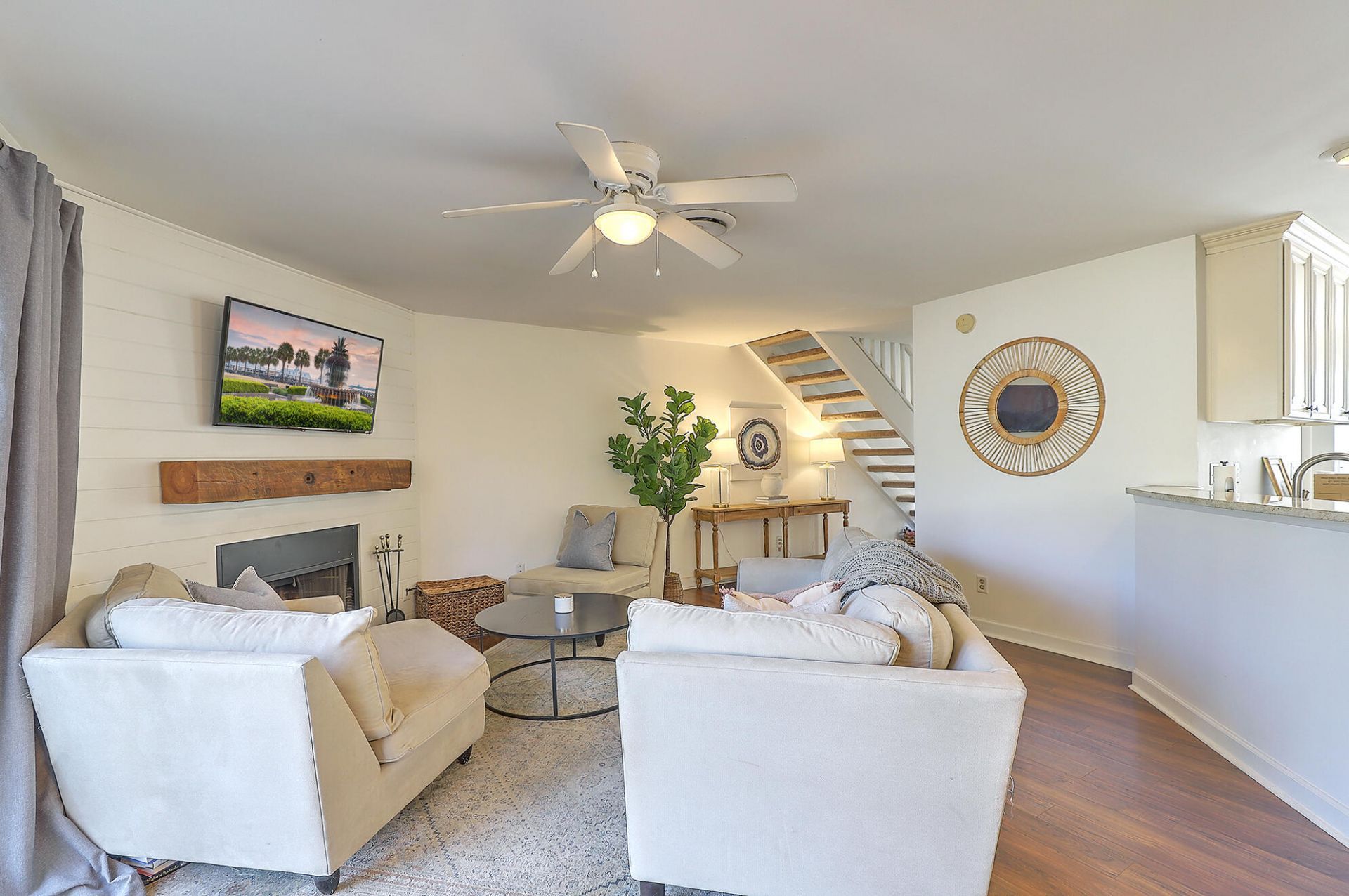 1112 Monaco Drive Photo 6
