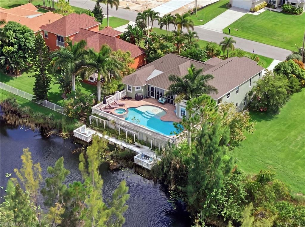 2129 NE 35th Ter , Cape Coral, FL 33909 Photo