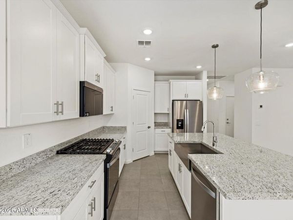 10803 W ATLANTIS Way, Tolleson, AZ 85353