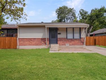 2333 Bird Street, Fort Worth, TX 76111