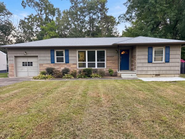 718 S Lovell Avenue, Chattanooga, TN 37412