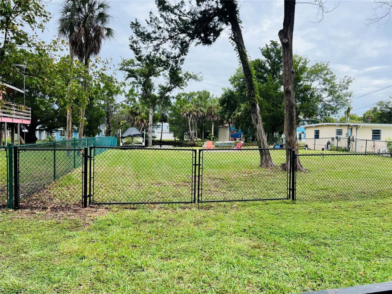 0 Colony Circle , Weeki Wachee, FL 34607 Photo