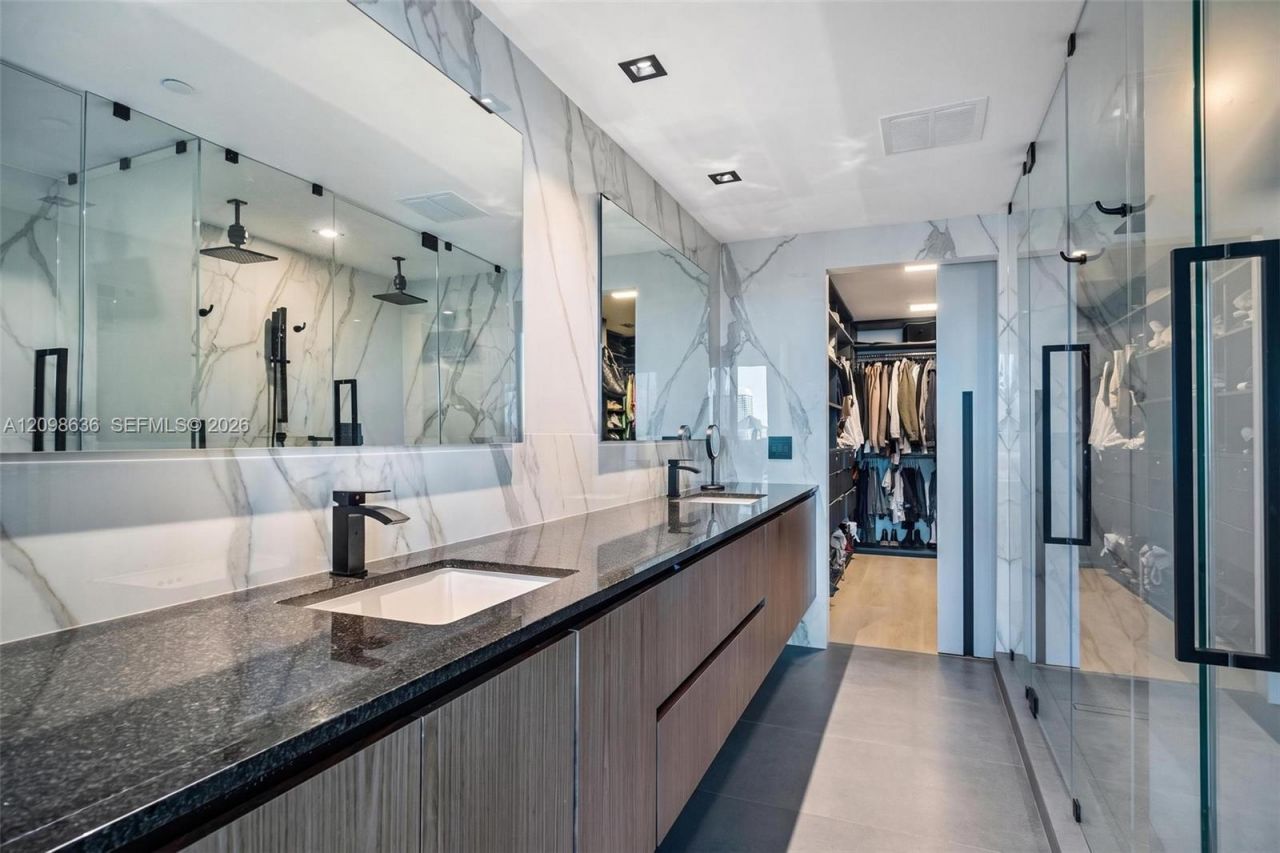 2950 NE 188th St, Unit 524, Aventura, FL 33180 Photo