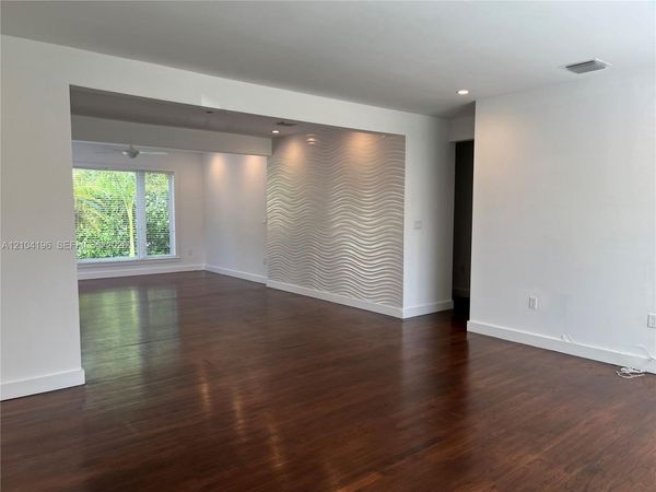 317 Fluvia Ave , Coral Gables, FL 33134